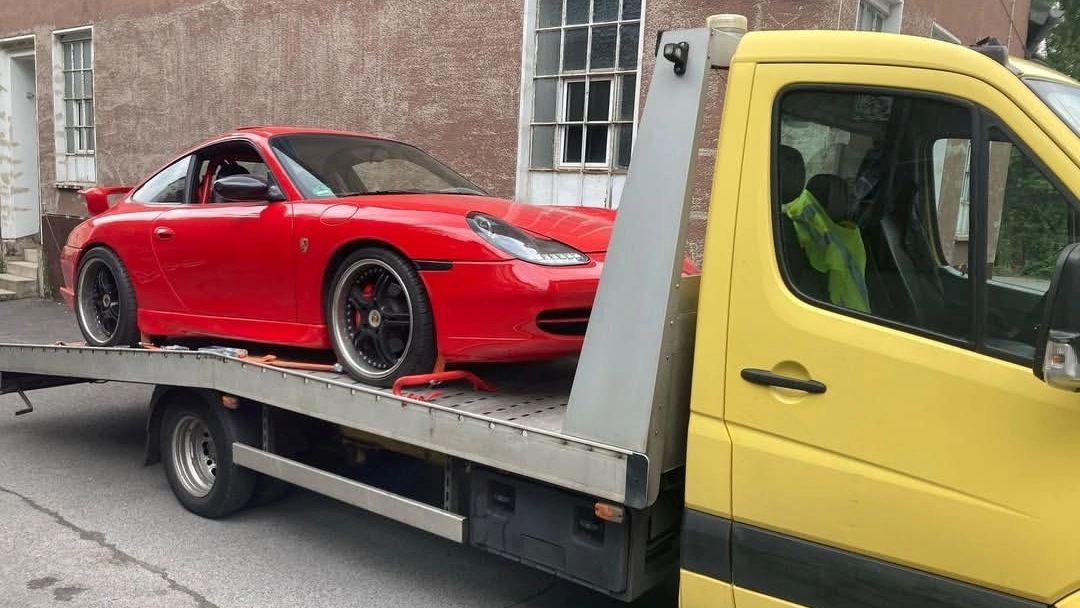Fahrzeugüberführung von Abschleppdienst Aydin